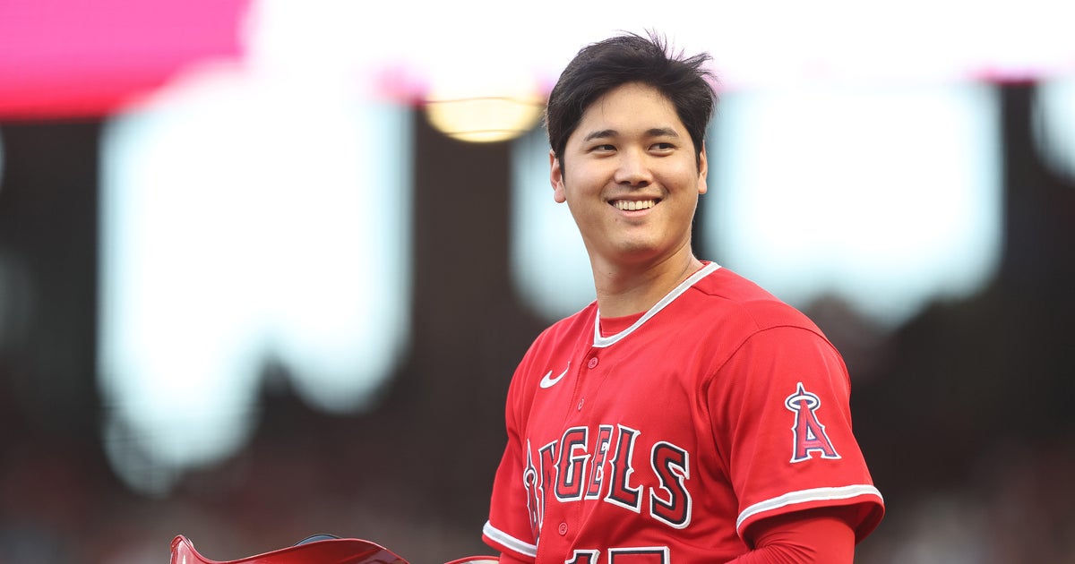 Shohei Ohtani agrees to record-breaking 0 million, 10-year contract with Los Angeles Dodgers Shohei Ohtani agrees to record-breaking 0 million, 10-year contract with Los Angeles Dodgers