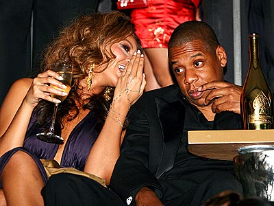 Jay-Z and Beyonce at the 40 40 club 