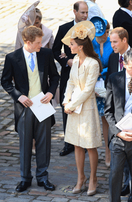 018-!-kate--and-harry120102.gif 