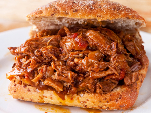 10/27 - how to be a gentleman - bbq - bbq pulled pork - thinkstock 