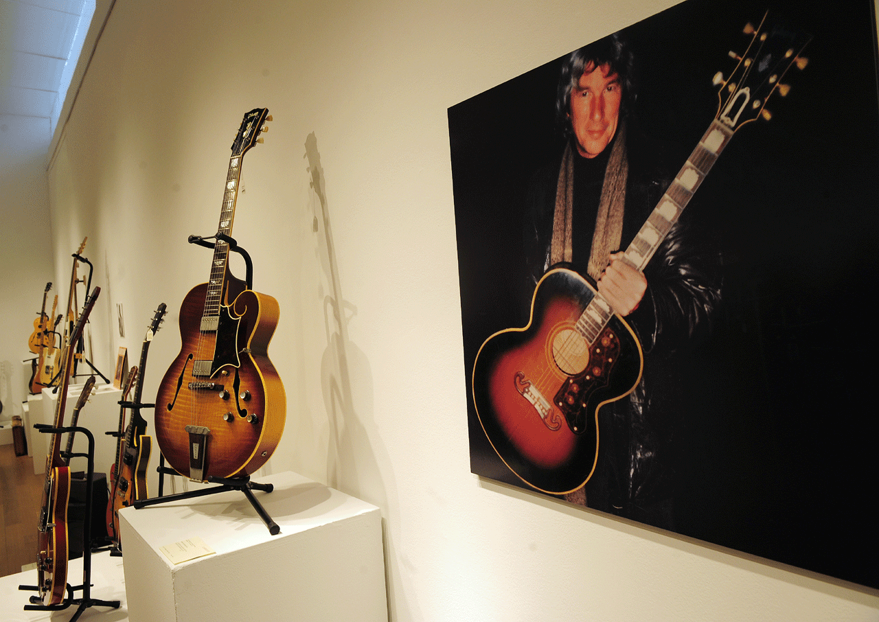 Richard gere guitar online collection