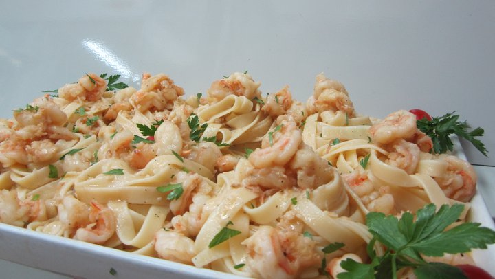 Fettucine with Shrimp Scampi Sauce From Jerry's Gourmet 