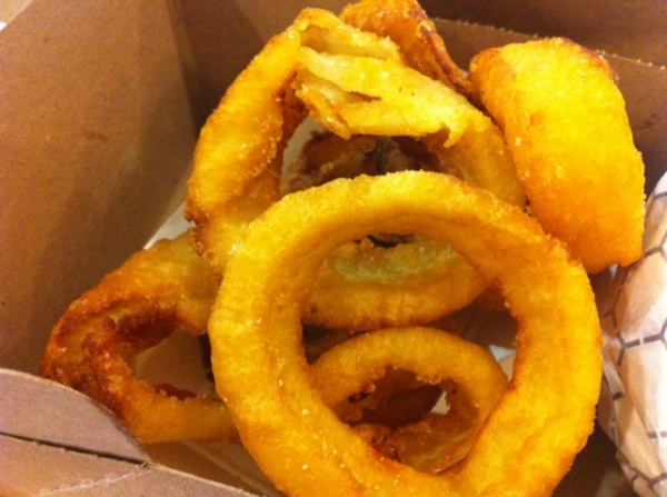onion-rings-from-the-goburger-truck.jpg 