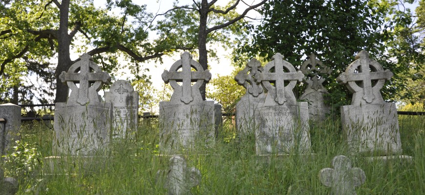 Sleepy Hollow Cemetery 