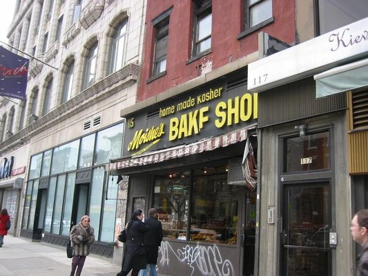Moishe's Bake Shop 