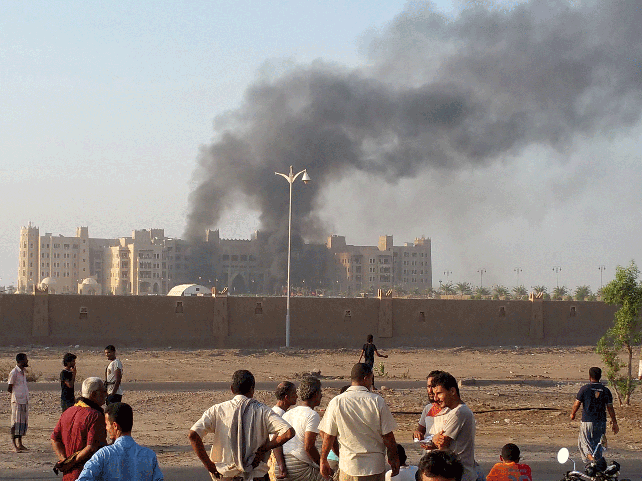 yemen bombing aden 