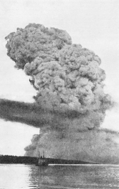 halifax-explosion-cloud-244.jpg 