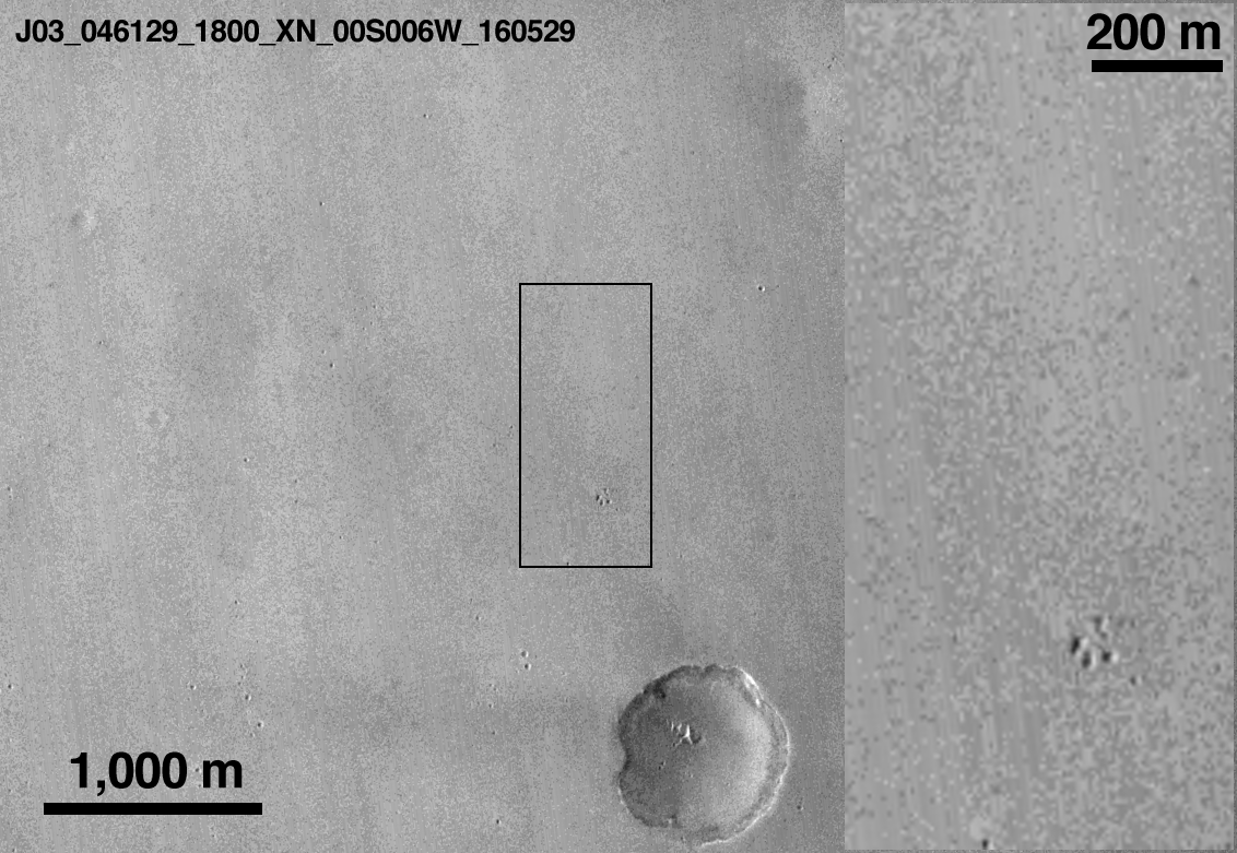 mars-reconnaissance-orbiter-view-of-schiaparelli-landing-site.gif 
