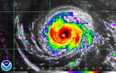 hurricane-irma-satellita-rainbow-view-0515a-090417.jpg 