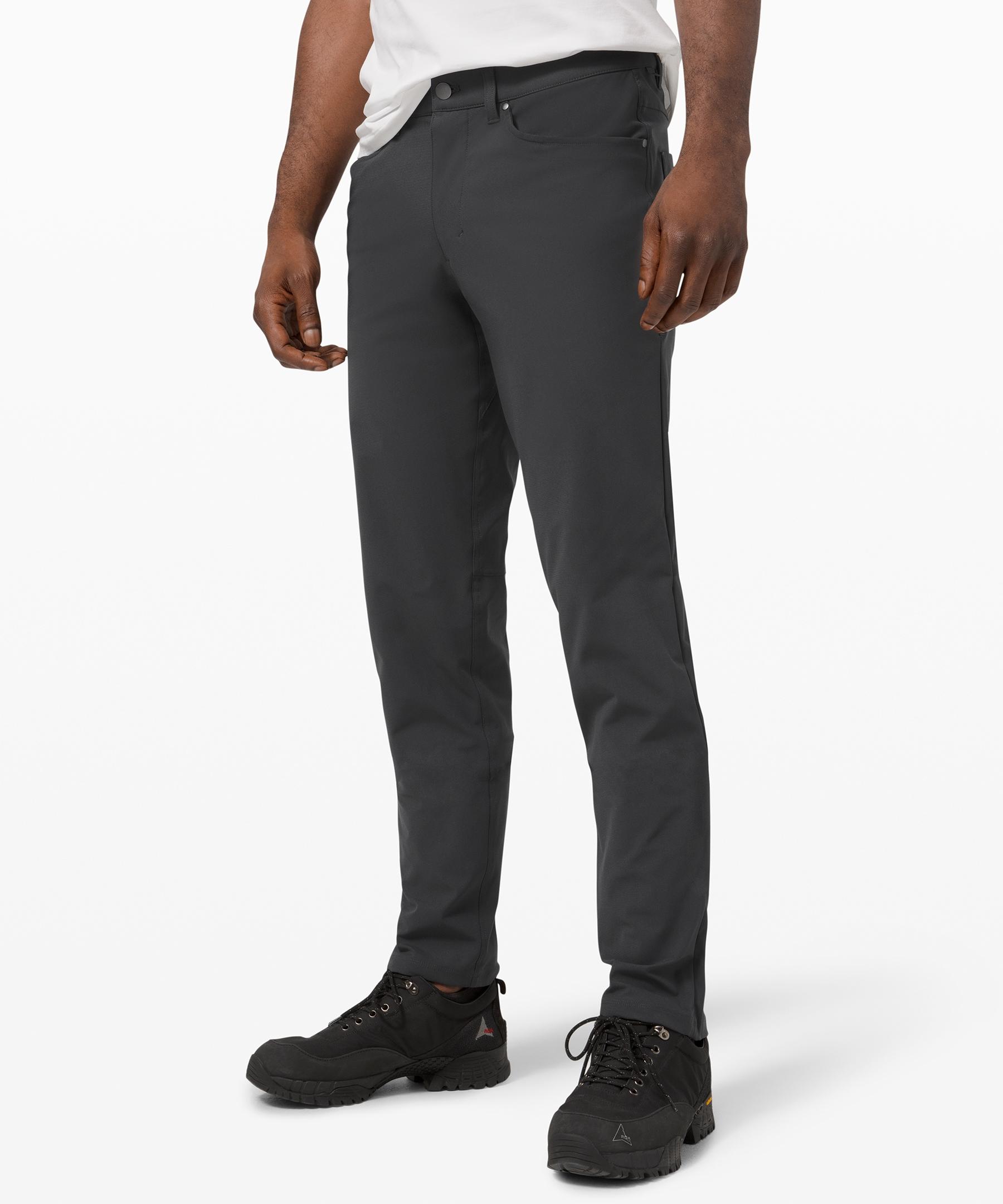 UNTUCKit Five-Pocket Pants Straight Fit Dark Grey 33 30 at  Men's  Clothing store