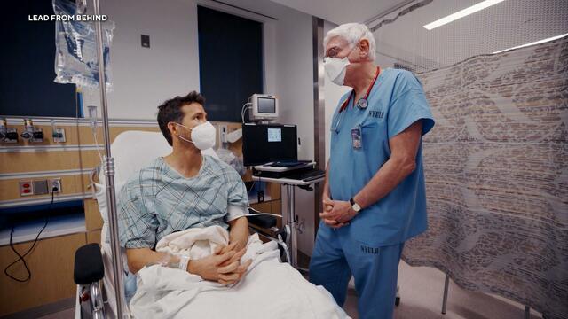 Ryan Reynolds, Rob McElhenney film their colonoscopy experiences