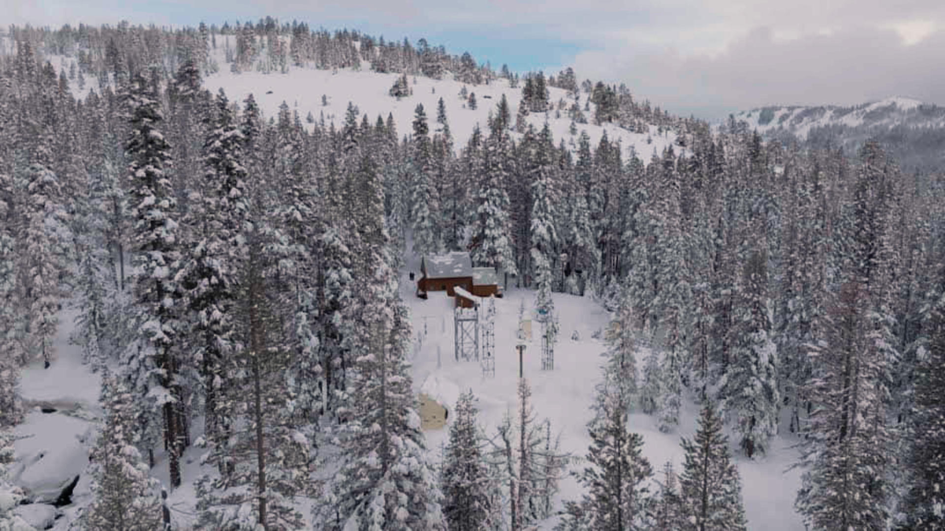 snow-lab-drone.jpg 
