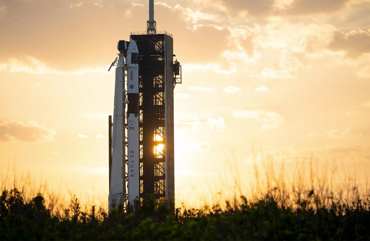 Spacex Falcon 9 rocket on the launch pad 