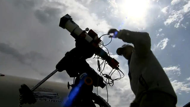 Solar eclipse maps show 2024 totality path, peak times across the U.S.