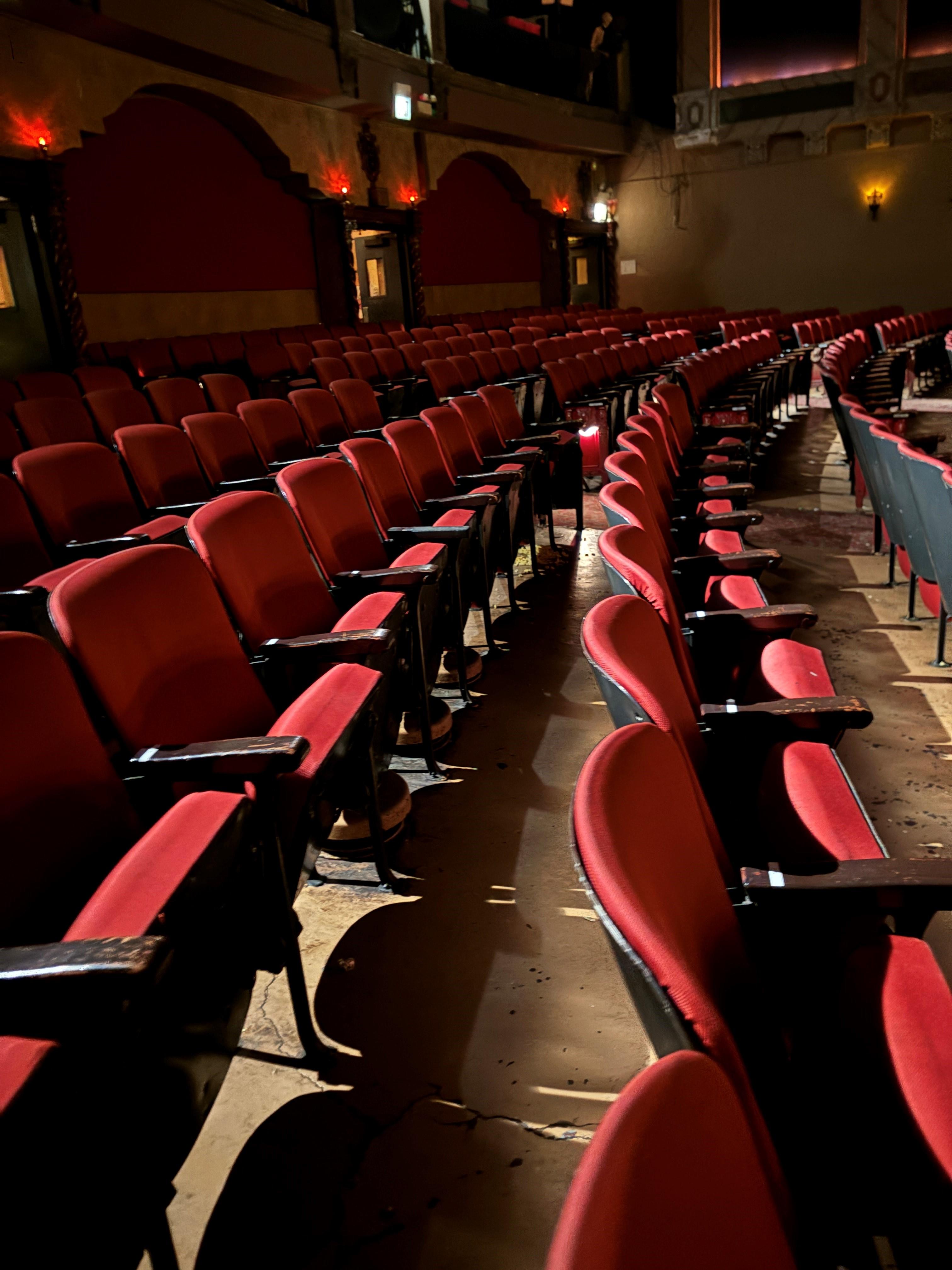 Music Box Theatre original seats.jpg 