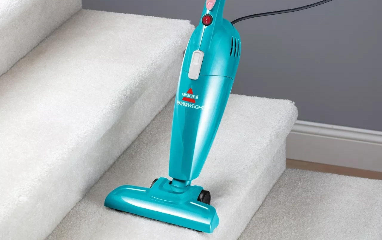 bissell-stick-vacuum.jpg 