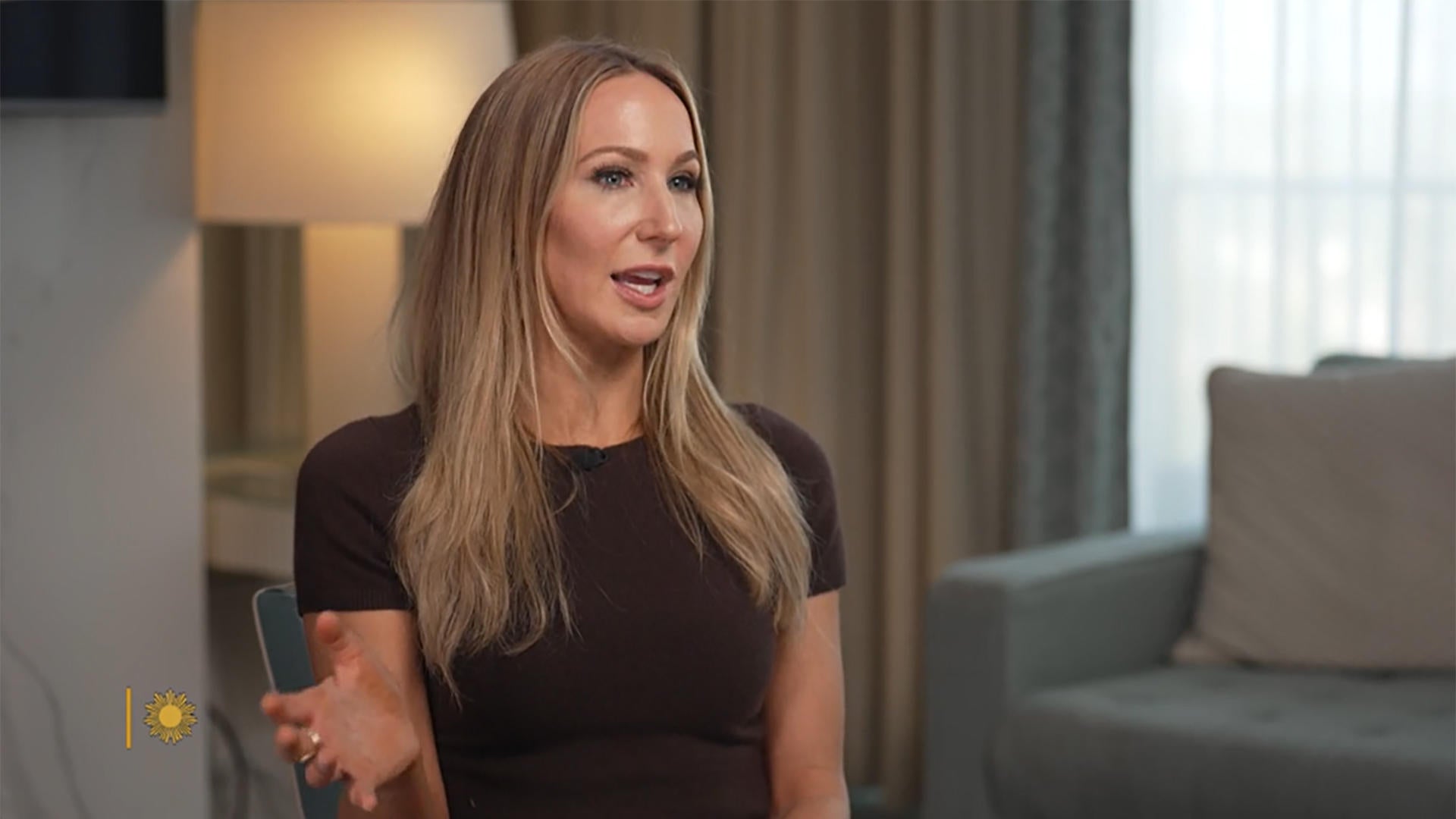 Nikki Glaser takes on the Golden Globes Sandhills Express