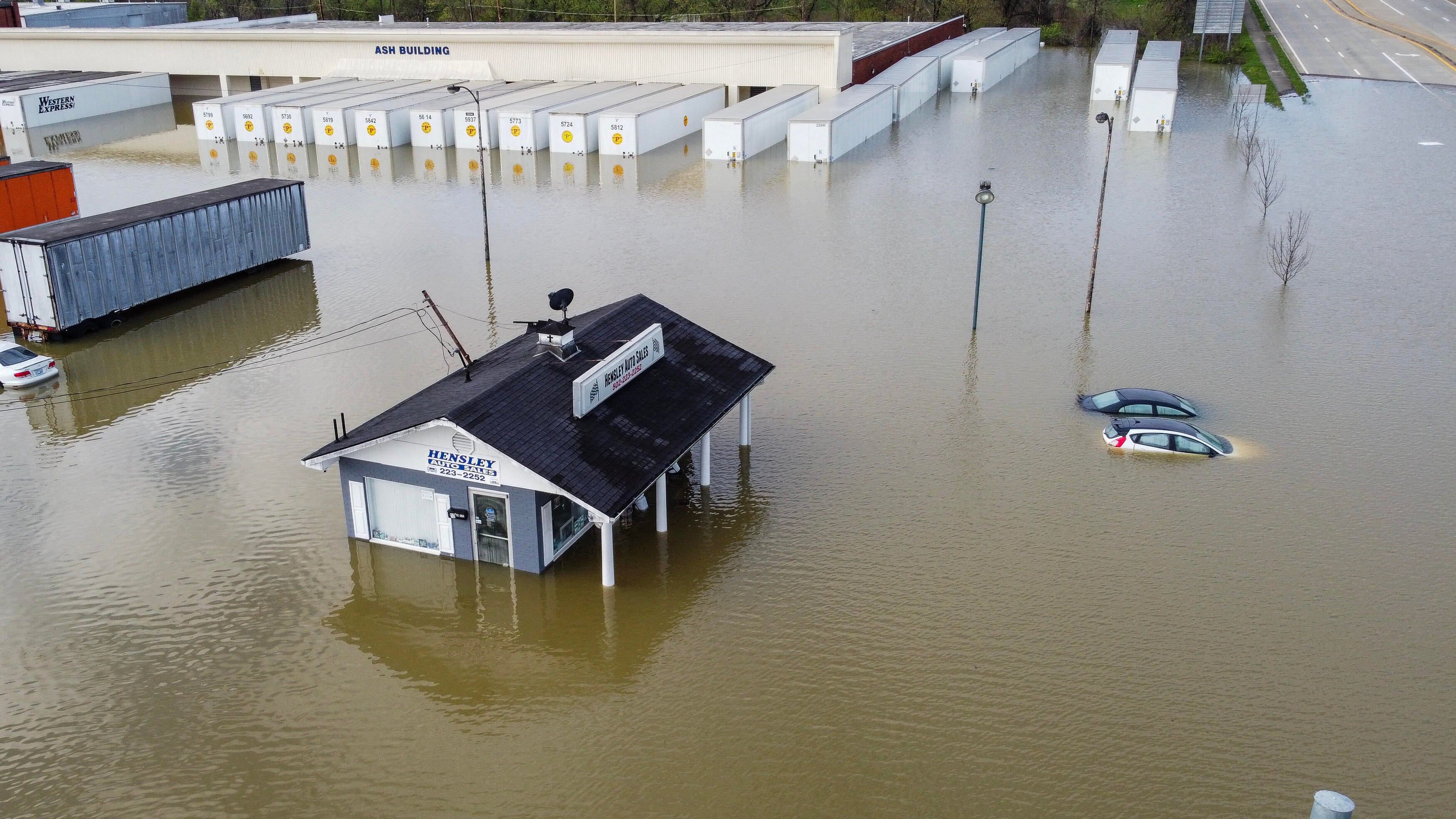 US-WEATHER-STORM-FLOODING