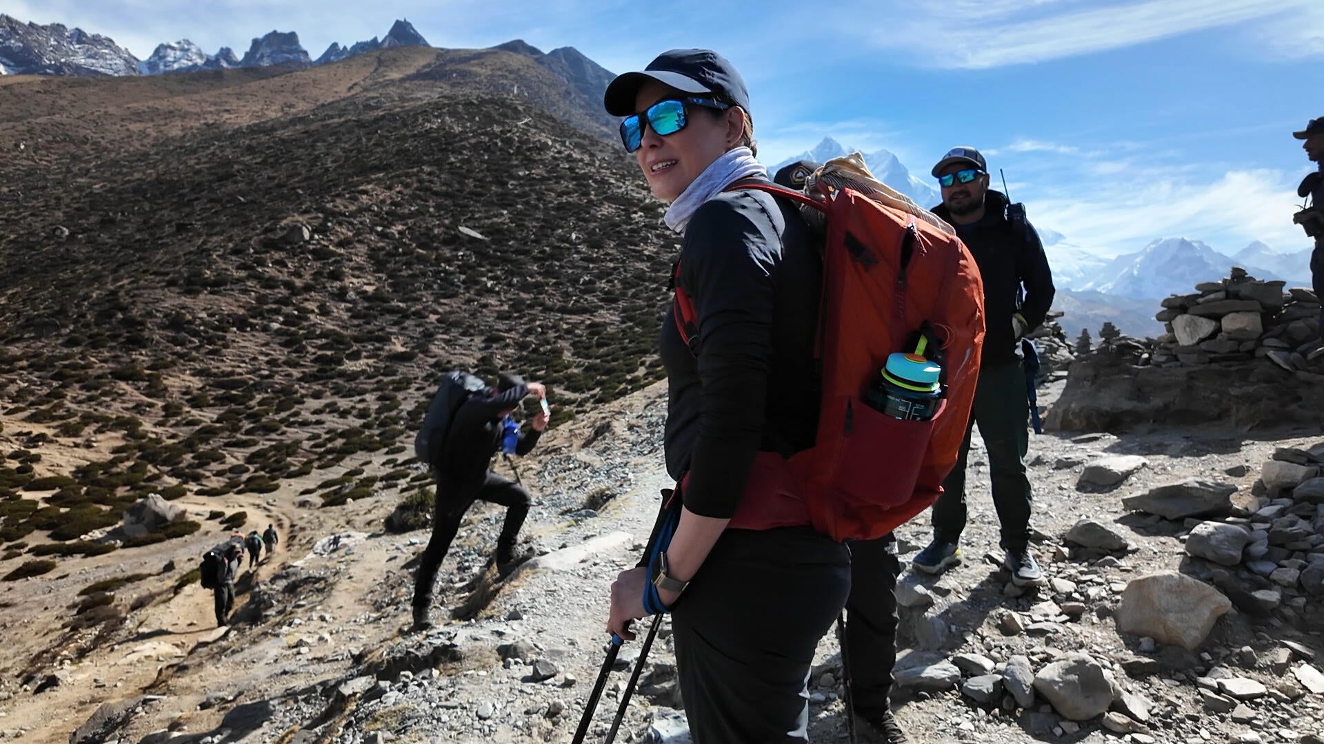 Climber dies in 5,000-foot fall after reaching mountain's summit