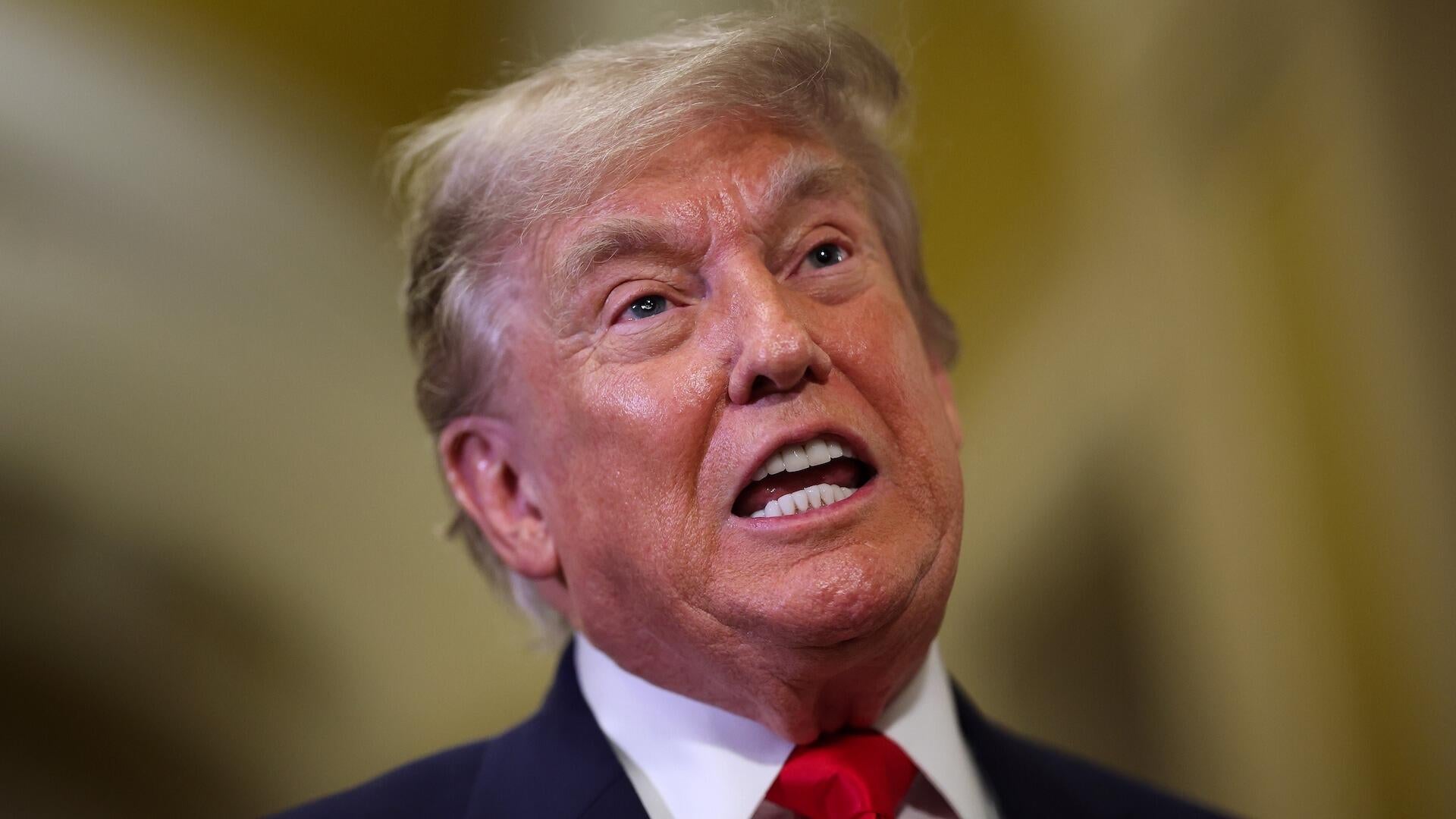 Trump mounts new effort to fire Fed's Lisa Cook after Supreme Court ruling