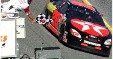 Elliott , Rudd Win Qualifying Races - CBS News