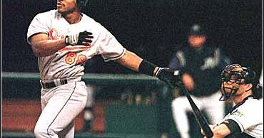 Orioles Sting Devil Rays - CBS News
