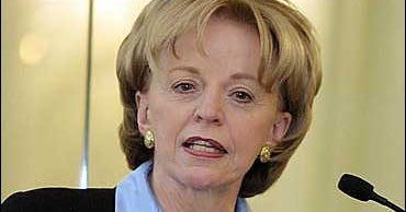 Lynne Cheney At Work - CBS News