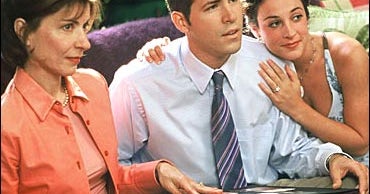 More Laughs For Ryan Reynolds CBS News