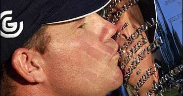 Clutch Shot Seals PGA Title CBS News