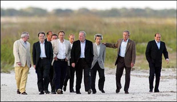 <i>G-8</i> leaders walk 