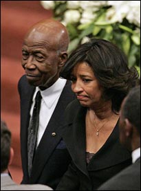 The Remarkable Life And Legacy Of Johnnie Cochran A Legal Luminary's(01)
