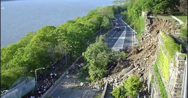 Wall Fall A Close Call For NYC - CBS News
