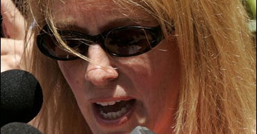 Defense Wants FBI Out In Aruba - CBS News
