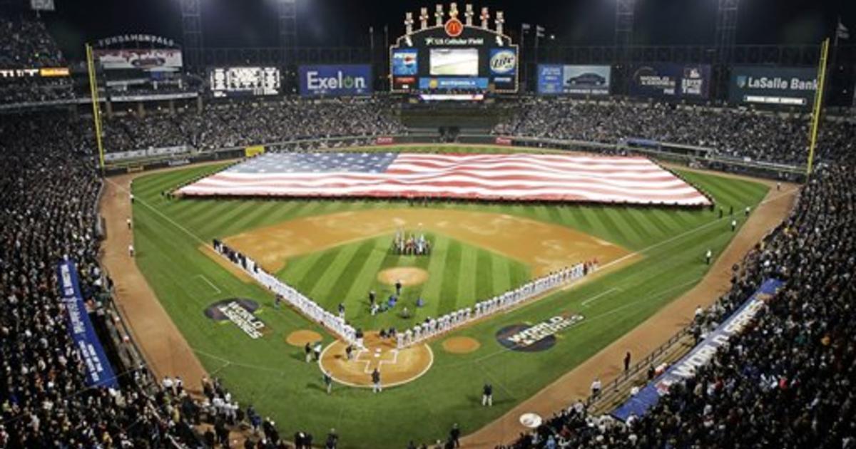 Watch: Scott Podsednik throws out first pitch at U.S. Cellular Field -  Chicago - Chicago Sun-Times