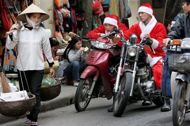 The Ride of the Santas 