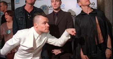 Chili Peppers Lead MTV Europe Noms CBS News