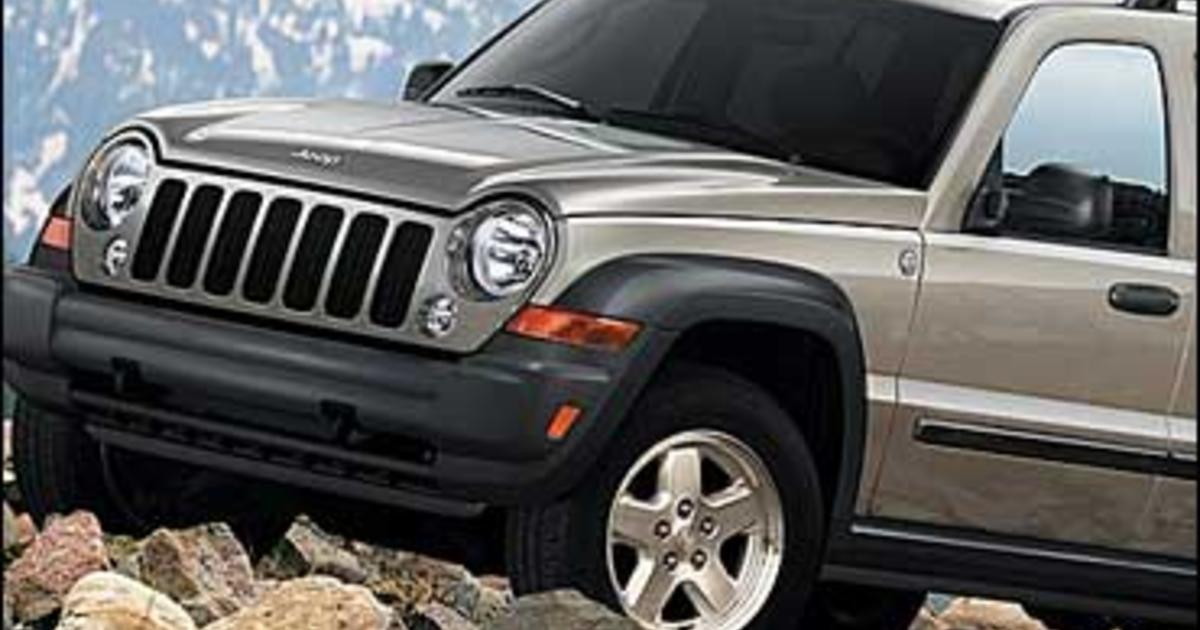 Chrysler Recalls 800,000 Jeep SUVs - CBS News