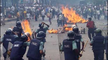 Dhaka, Bangladesh, riots, Prime minister Kaleda Zias 