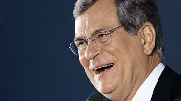 Sen. Trent Lott, R-Miss., talks to state business leaders in this Thursday, 
