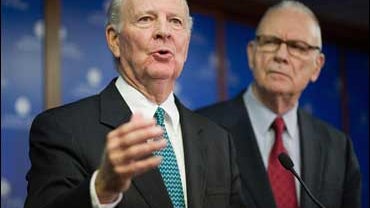 Iraq Study Group chairs James Baker and Lee Hamilton 