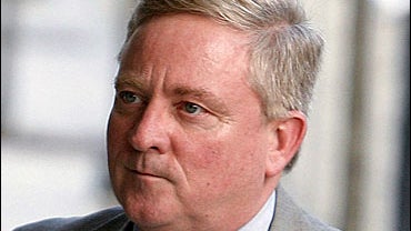 Former U.S. Rep. Bob Ney (R-OH) (C) walks into the Federal Court House for a sentencing hearing January 19, 2007 in Washington DC. 