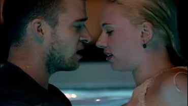Justin Timberlake and Scarlett Johansson 