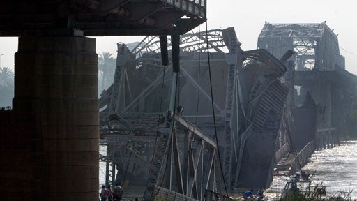 Baghdad Bridge Balst 