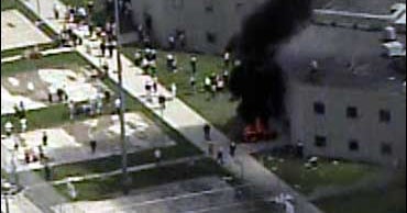 Inmates Riot At Indiana Prison - CBS News