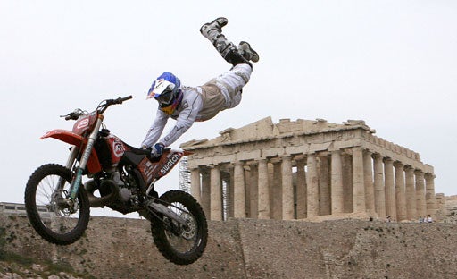 Air Acropolis 
