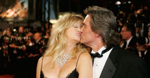 Kurt Russell and Goldie Hawn share sultry Christmas photo ...