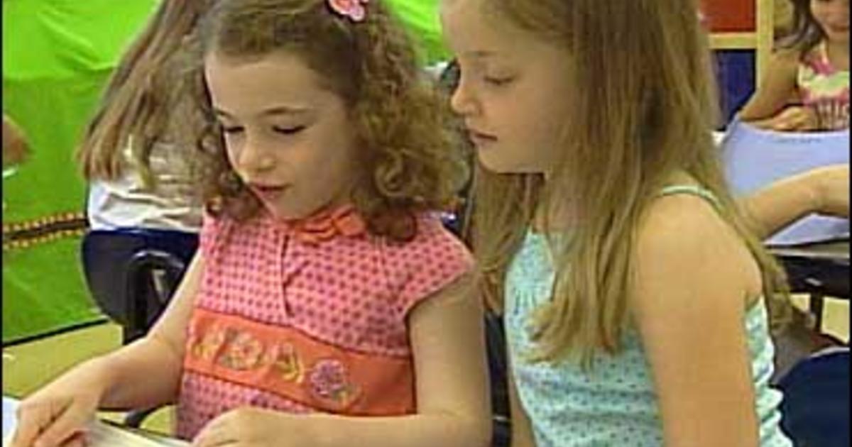 Should Twins Be Separated In School? - CBS News