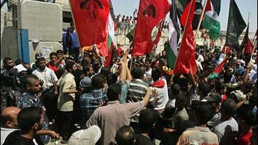 Palestinians protest at Rafah 