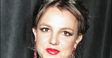 ExBodyguard Says Britney Uses Drugs CBS News(00)