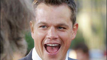 Matt Damon arrives at the premiere of "The Bourne Ultimatum" in Los Angeles 